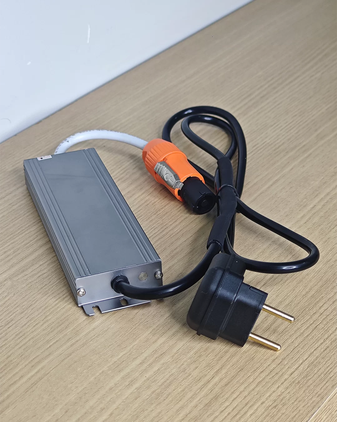 Fonte Bivolt 110/220V Blindada - Imagem 4